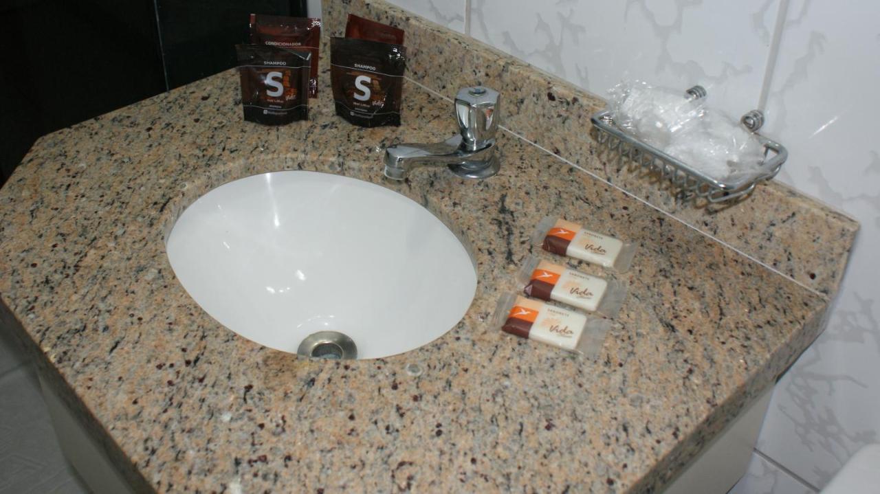 Hotel Cheiro Da Terra Santa Bárbara dʼOeste Екстериор снимка